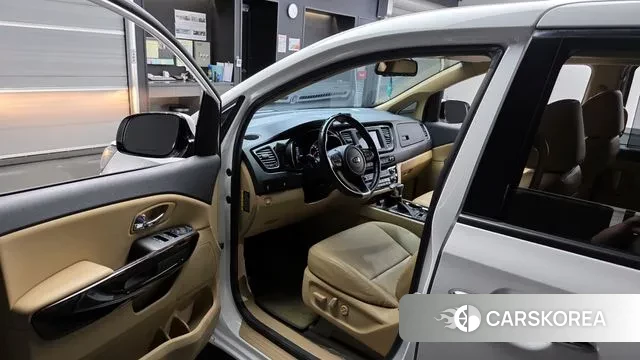 Kia The New Carnival id 3004268 из Кореи 20