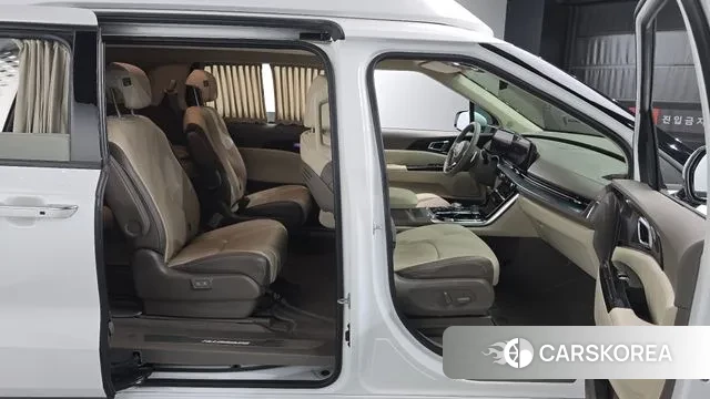 Kia Carnival 4th generation id 3231515 из Кореи 20