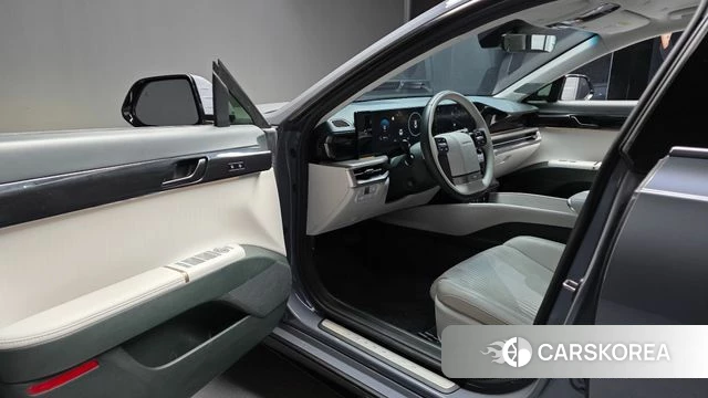 Hyundai Grandeur (GN7) id 3818240 из Кореи 20