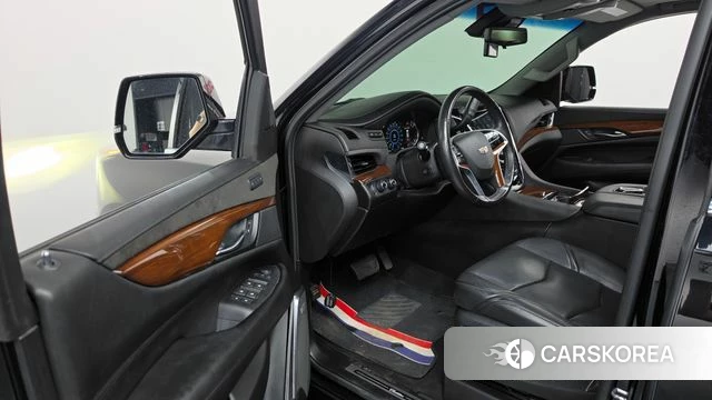 Cadillac Escalade id 4737187 из Кореи 41