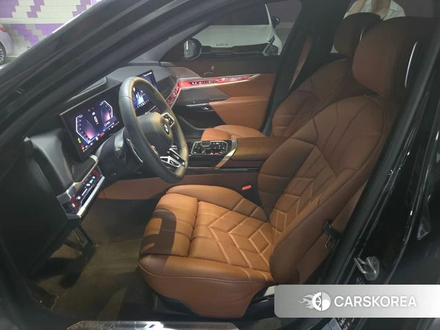 BMW 7 Series (G70) id 4847288 из Кореи 20
