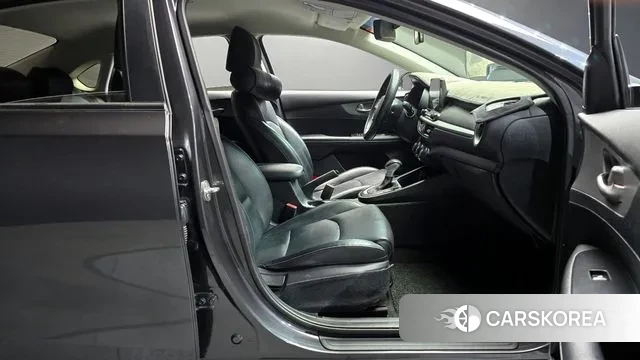 Kia Come New K3 id 3723799 из Кореи 20