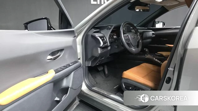 Lexus UX300e id 4428484 из Кореи 20