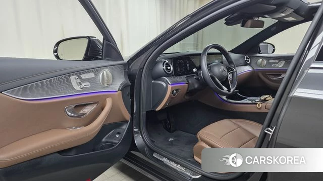 Mercedes-Benz E-Class W213 id 4793151 из Кореи 34