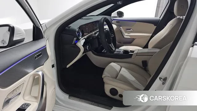 Mercedes-Benz A-Class W177 id 3680399 из Кореи 20