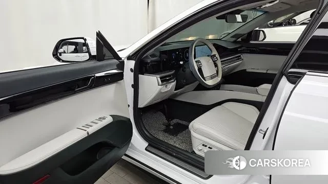 Hyundai Grandeur (GN7) id 3477801 из Кореи 20