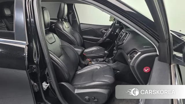 Jeep Cherokee (KL) id 3666924 из Кореи 20