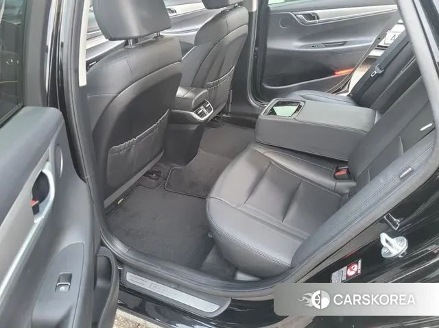 Hyundai The New Grandeur IG id 3312929 из Кореи 18