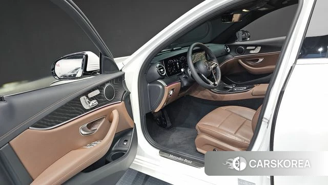 Mercedes-Benz E-Class W213 id 4494136 из Кореи 20