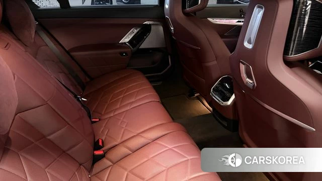 BMW 7 Series (G70) id 4206508 из Кореи 20