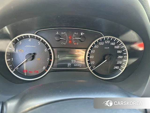Nissan Xuan Yi id 4365899 из Китая 12