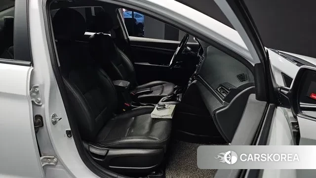 Hyundai The New Avante AD id 2520625 из Кореи 20