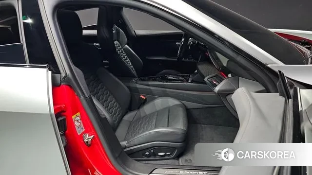 Audi e-Tron GT id 3355100 из Кореи 20