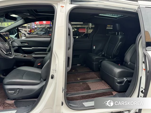 Toyota Grevia id 4260656 из Китая 15