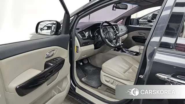 Kia The New Carnival id 3573940 из Кореи 20