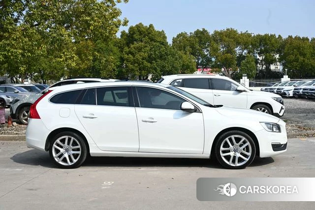 Volvo V60 id 4210960 из Китая 24