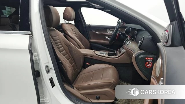 Mercedes-Benz E-Class W213 id 4445571 из Кореи 36