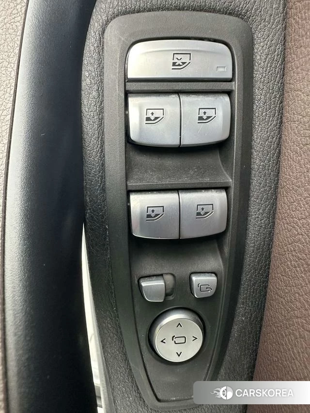 BMW X1 id 4342005 из Китая 17