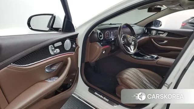 Mercedes-Benz E-Class W213 id 3335573 из Кореи 20