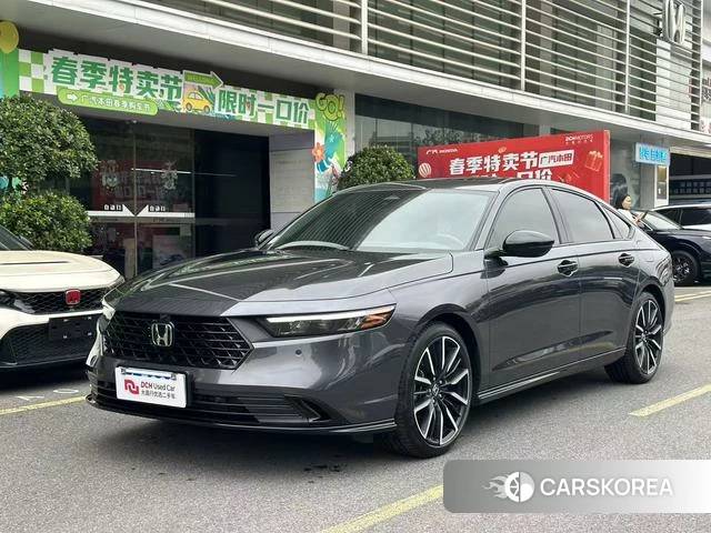 Honda Accord id 4276682 из Китая 11