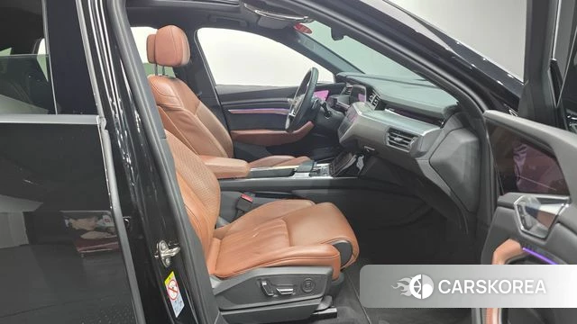 Audi e-Tron id 3833047 из Кореи 20