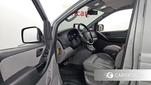Hyundai The New Grand Starex id 3723263 из Кореи 20