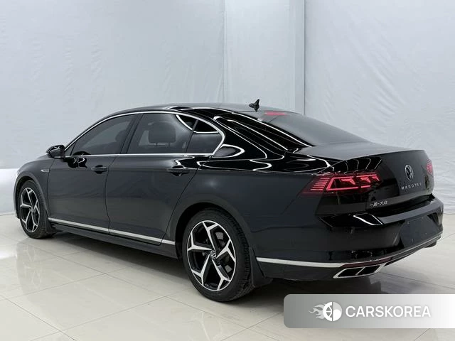 Volkswagen Magotan id 4297883 из Китая 16