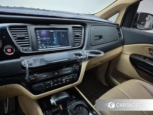 Kia The New Carnival id 3732835 из Кореи 19