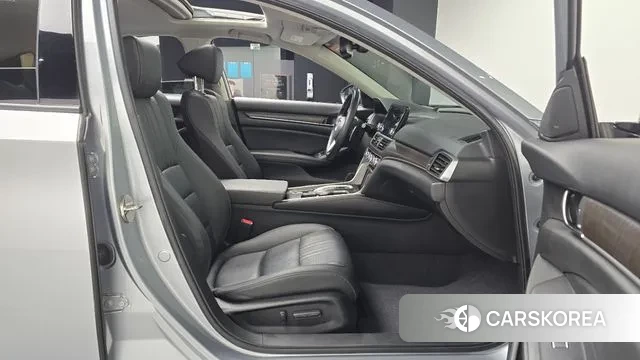 Honda Accord 10th Generation id 3356954 из Кореи 20