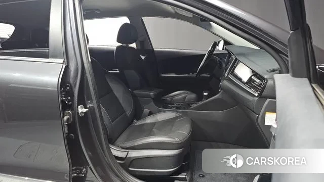 Kia The New Niro id 3656516 из Кореи 20