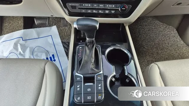 Kia The New Carnival id 3330257 из Кореи 20