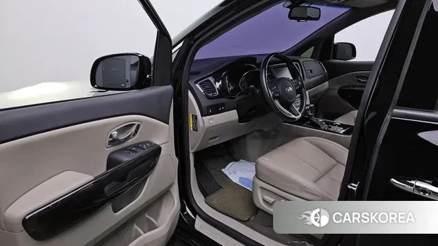 Kia The New Carnival id 3008733 из Кореи 20