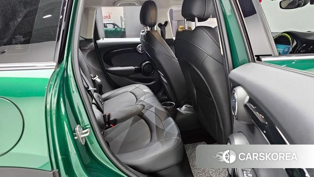 Mini Cooper id 4396321 из Кореи 30