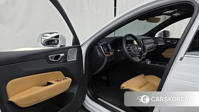 Volvo XC60 second Generation id 4649825 из Кореи 36