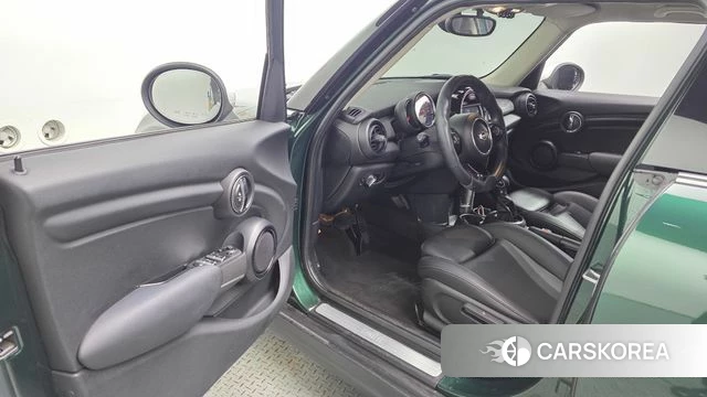 Mini Cooper id 4551960 из Кореи 29