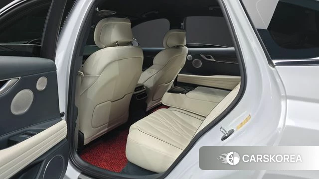 Genesis Electrified G80 (RG3) id 4500533 из Кореи 31