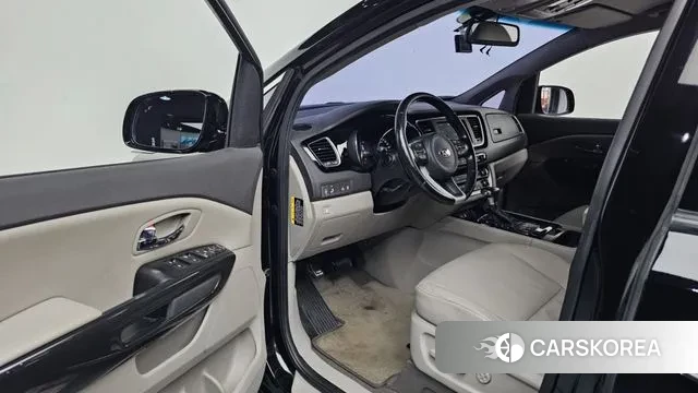 Kia All New Carnival id 3553039 из Кореи 20