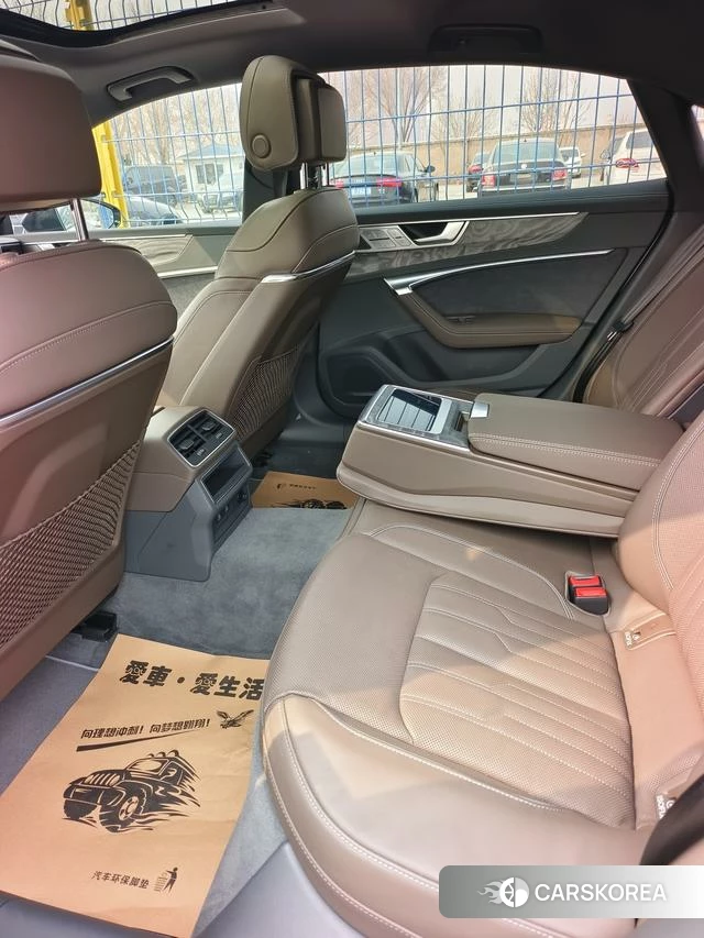 Audi A7L id 4259258 из Китая 20