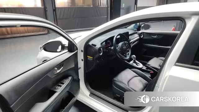 Kia Come New K3 id 3282121 из Кореи 20