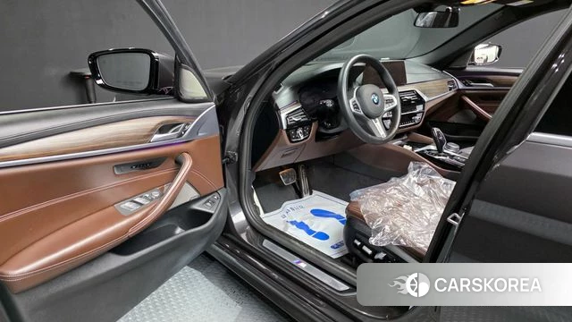 BMW 5 Series (G30) id 3800551 из Кореи 20