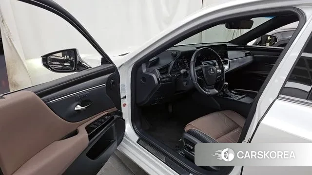 Lexus ES300h 7th generation id 3241534 из Кореи 20