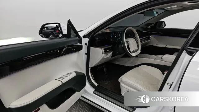 Hyundai Grandeur Hybrid (GN7) id 3042865 из Кореи 20