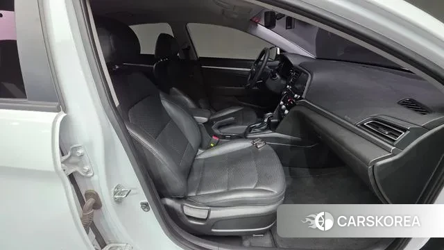 Hyundai The New Avante AD id 3728400 из Кореи 20