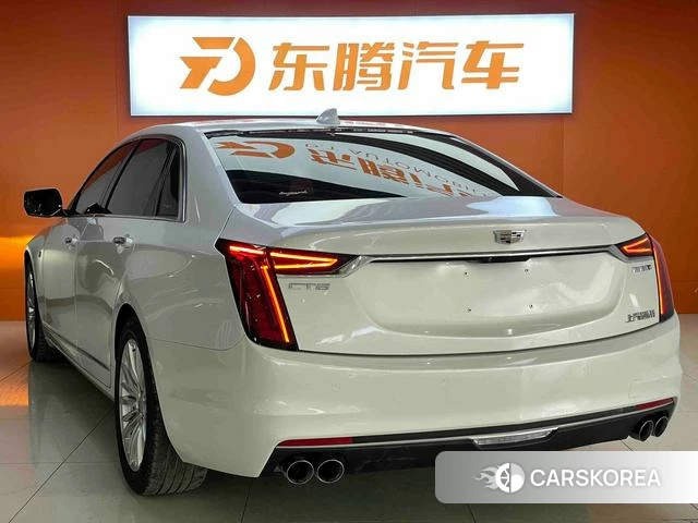 Cadillac CT6 id 3863656 из Китая 31