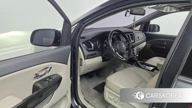 Kia The New Carnival id 4708648 из Кореи 37