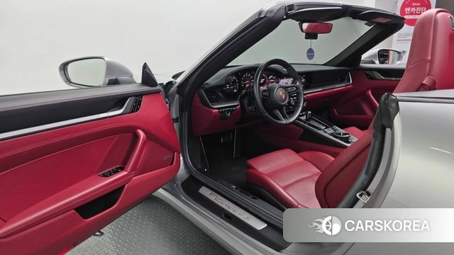 Porsche 911(992) id 4557250 из Кореи 20