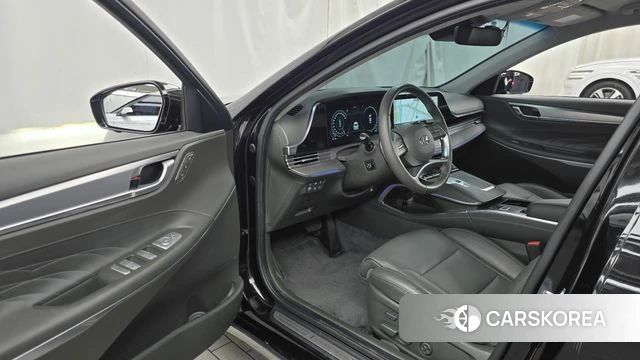 Hyundai The New Grandeur IG Hybrid id 4585565 из Кореи 39