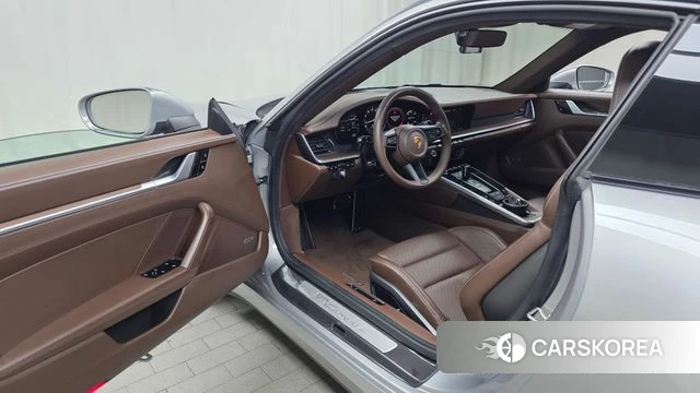 Porsche 911(992) id 3904902 из Кореи 20