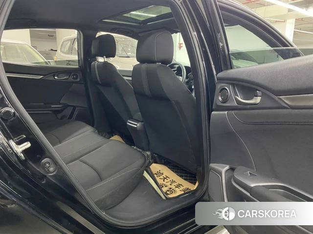 Honda Civic id 4271072 из Китая 13