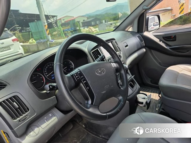 Hyundai The New Grand Starex id 4654180 из Кореи 10